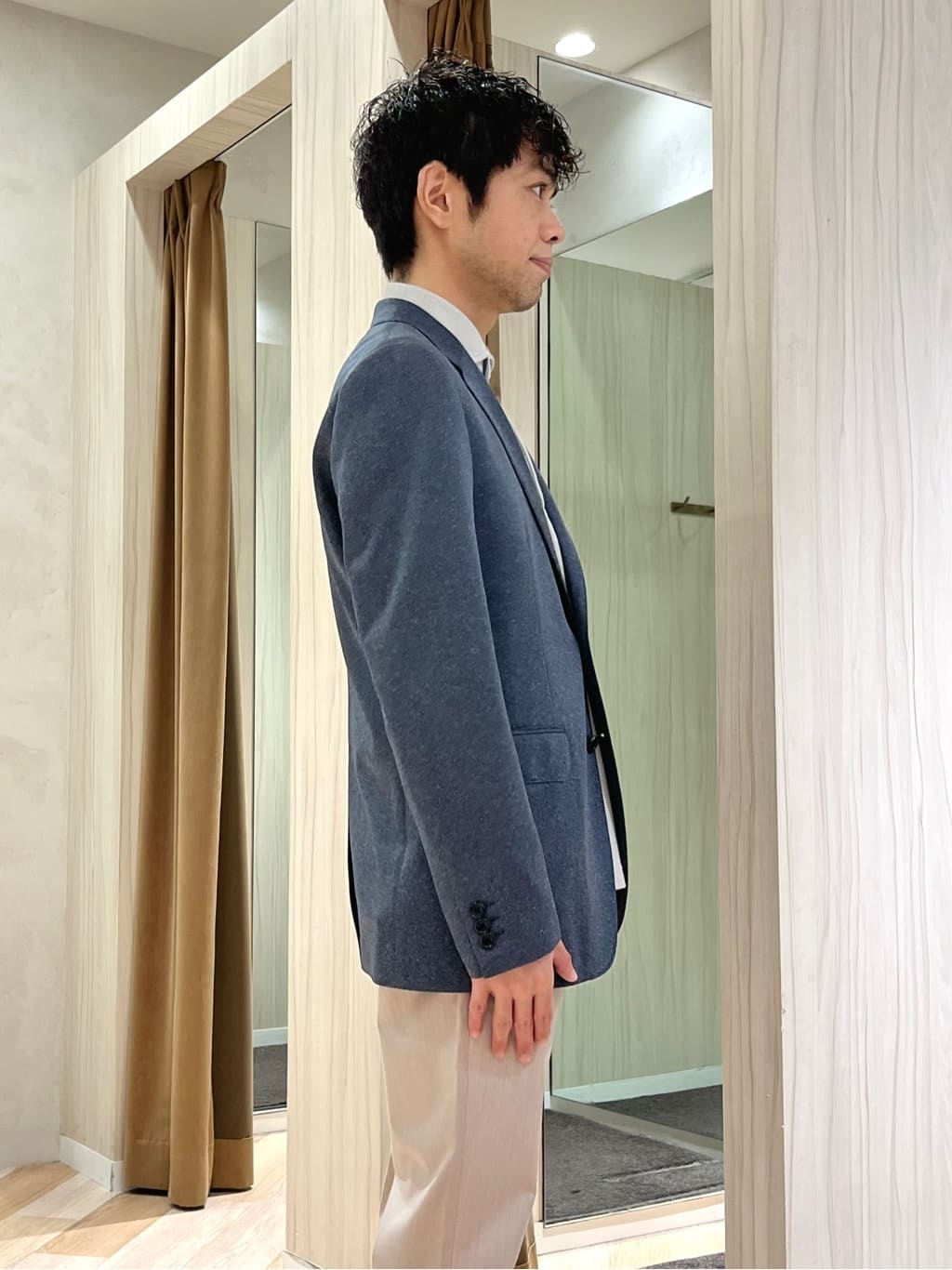 URAさんの「TAKEO KIKUCHI｜【抗菌防臭／9色5サイズ展開】ハニカムメランジ ポロシャツ」を使ったコーディネート