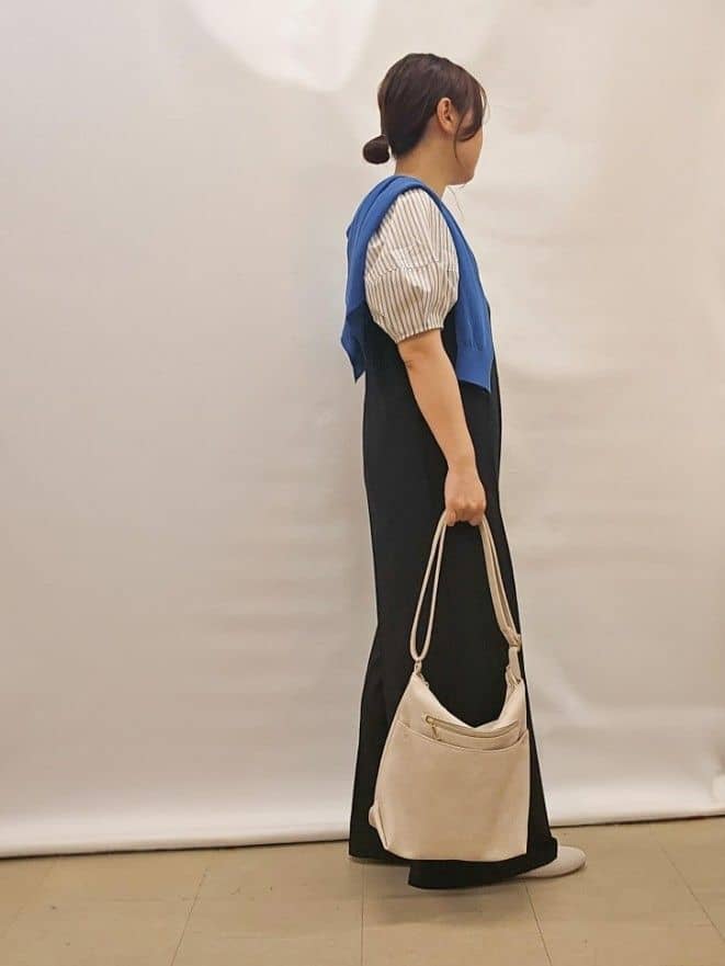 かなさんの「SHOO･LA･RUE｜◆【高レビュー】洗えてサラサラ ニットパンプス」を使ったコーディネート