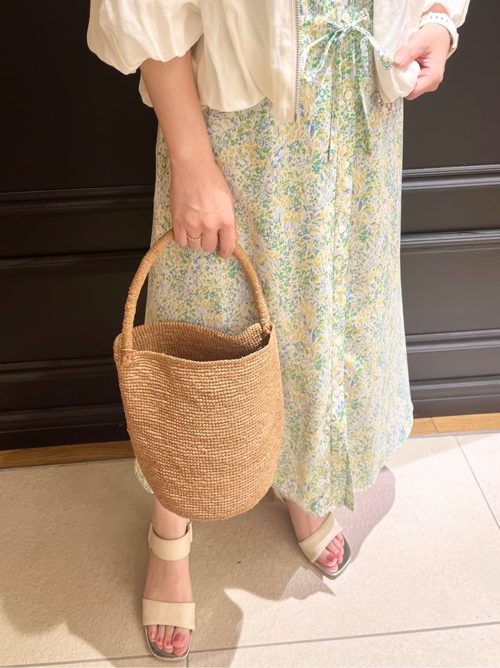 yahataさんの「DRESSTERIOR｜」を使ったコーディネート