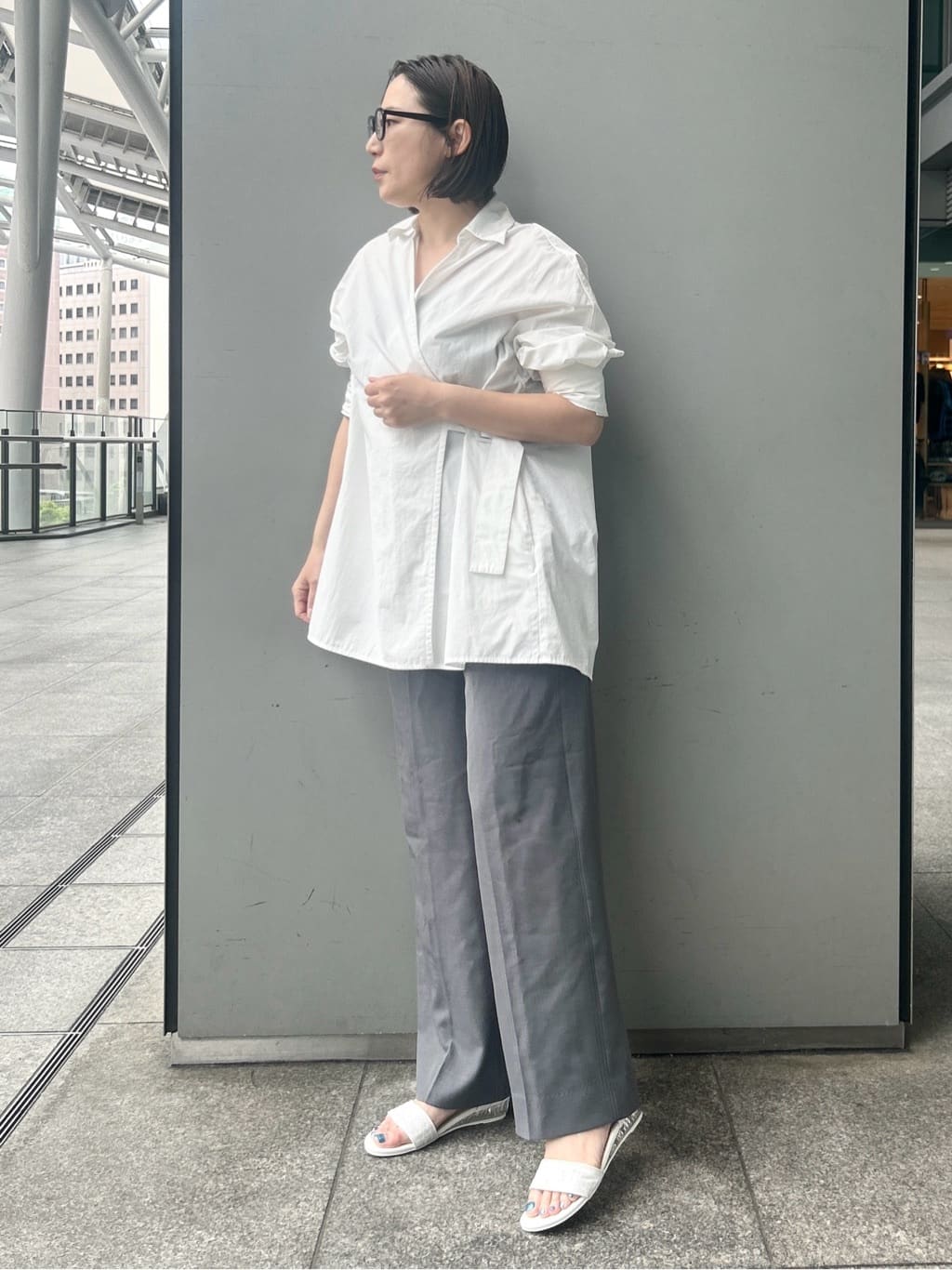 machikoさんの「ESPERANZA｜クリアウェッジサンダル」を使ったコーディネート