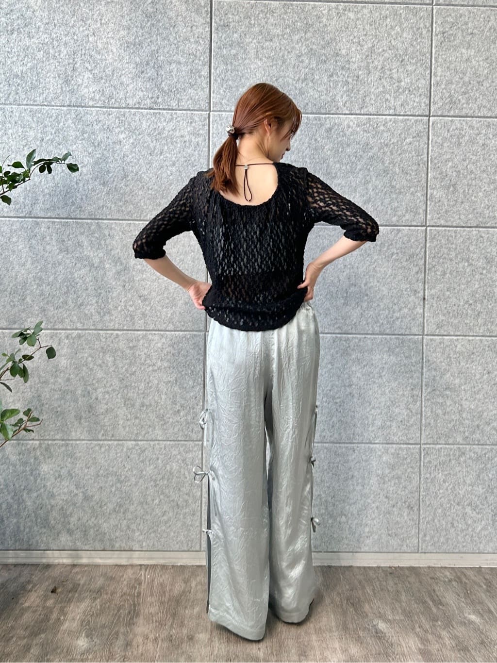 harunaさんの「CODE A｜lace layered pullover」を使ったコーディネート