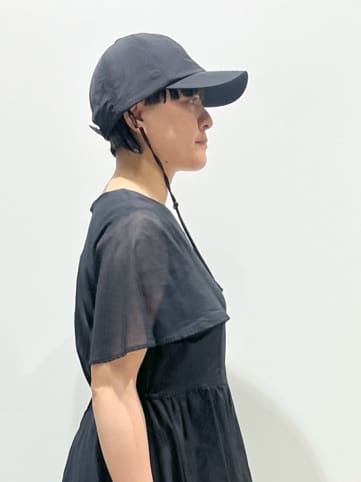 chiakiさんの「OPAQUE.CLIP｜◆UV Vネックニットカーディガン【接触冷感／洗濯機洗い可／抗ピル】」を使ったコーディネート