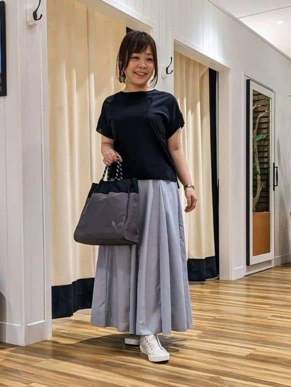  naomiさんの「Dessin｜」を使ったコーディネート