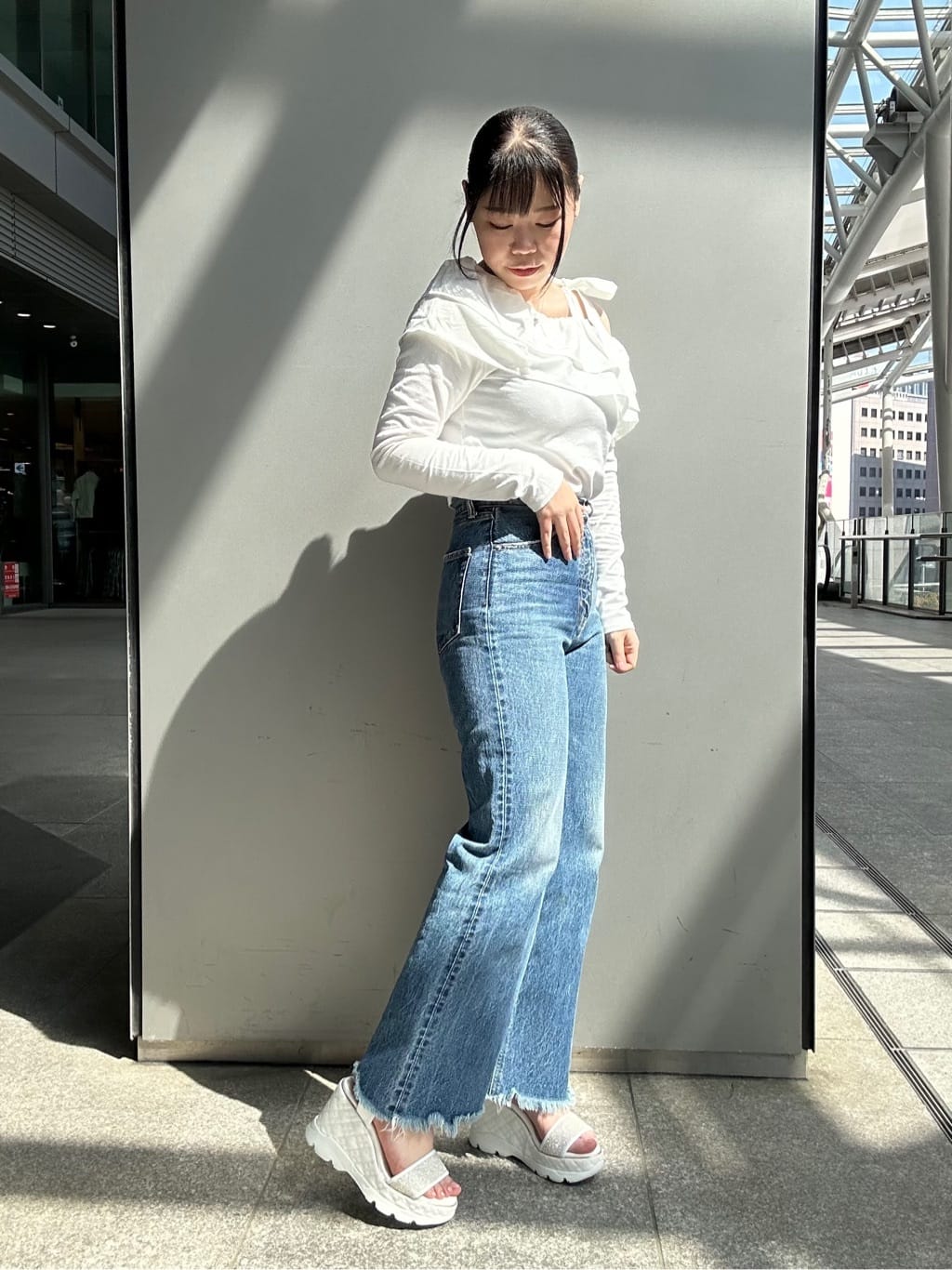 あずみさんの「ESPERANZA｜キルティングウェッジソールスポサン」を使ったコーディネート