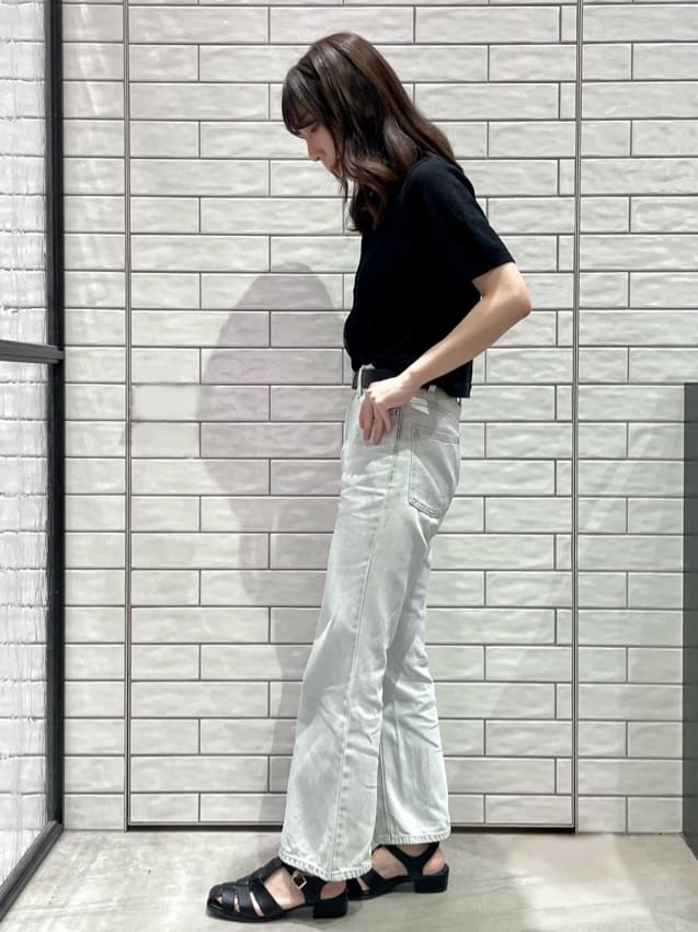 ayakaさんの「OPAQUE.CLIP｜《丈が選べる》ストレートデニムパンツ【洗濯機洗い可】」を使ったコーディネート