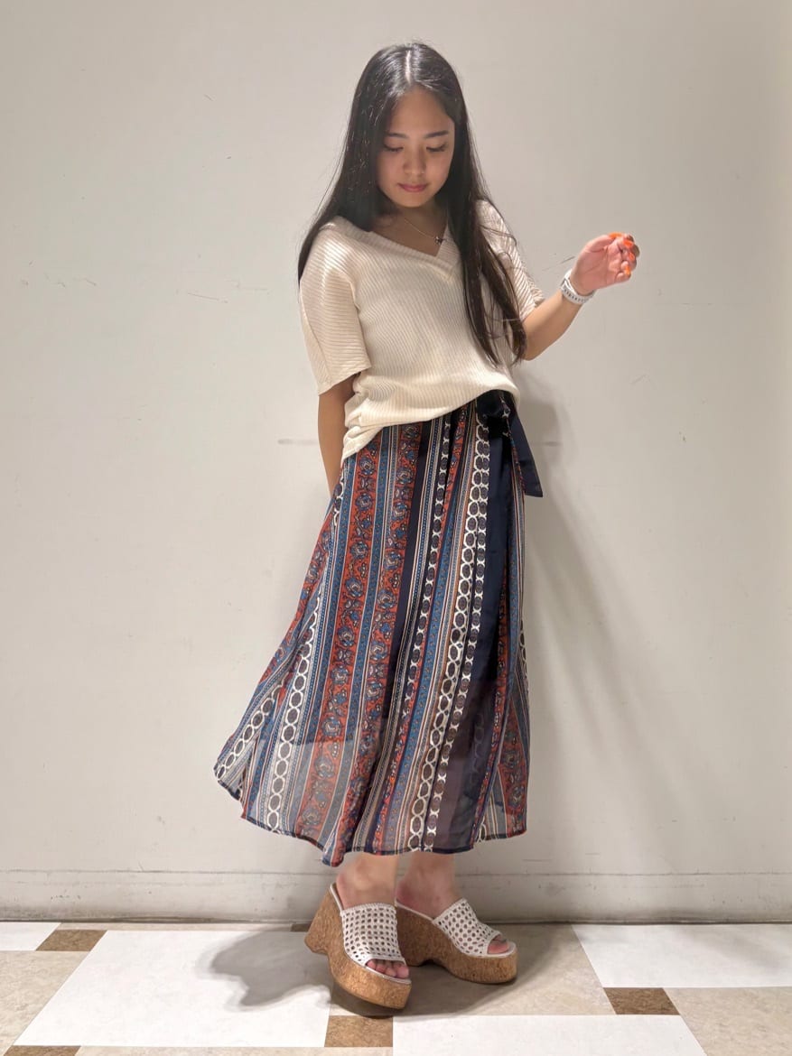 のはらっちょさんの「ESPERANZA｜マクラメ編みウェッジミュール」を使ったコーディネート