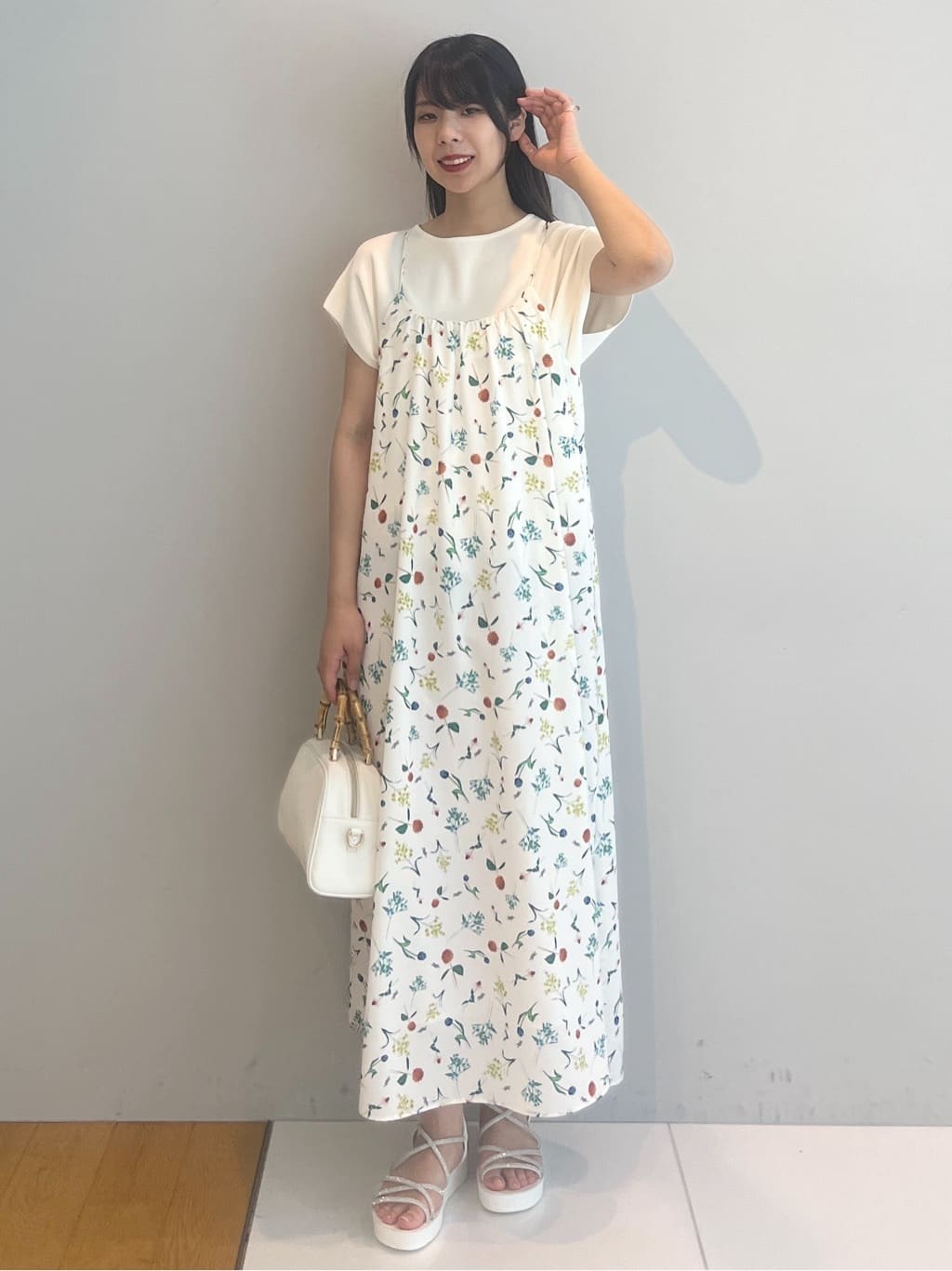 cotaniさんの「grove｜◆【コラボITEM】DILIGENCE PARLOUR キャミワンピース」を使ったコーディネート