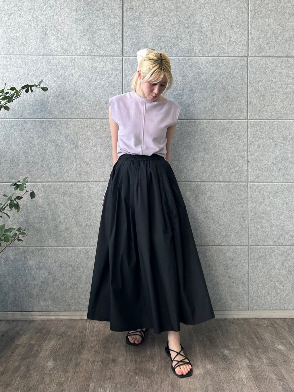 honoka Aさんの「CODE A｜pile cutout tee」を使ったコーディネート