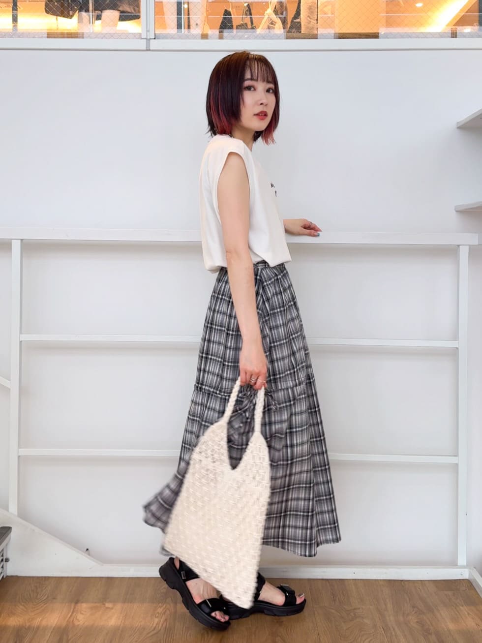 𝐜𝐡𝐢𝐤𝐚さんの「SHOO･LA･RUE｜【S-LL】シルエットが変えられる チェック柄リボンフレアスカート」を使ったコーディネート
