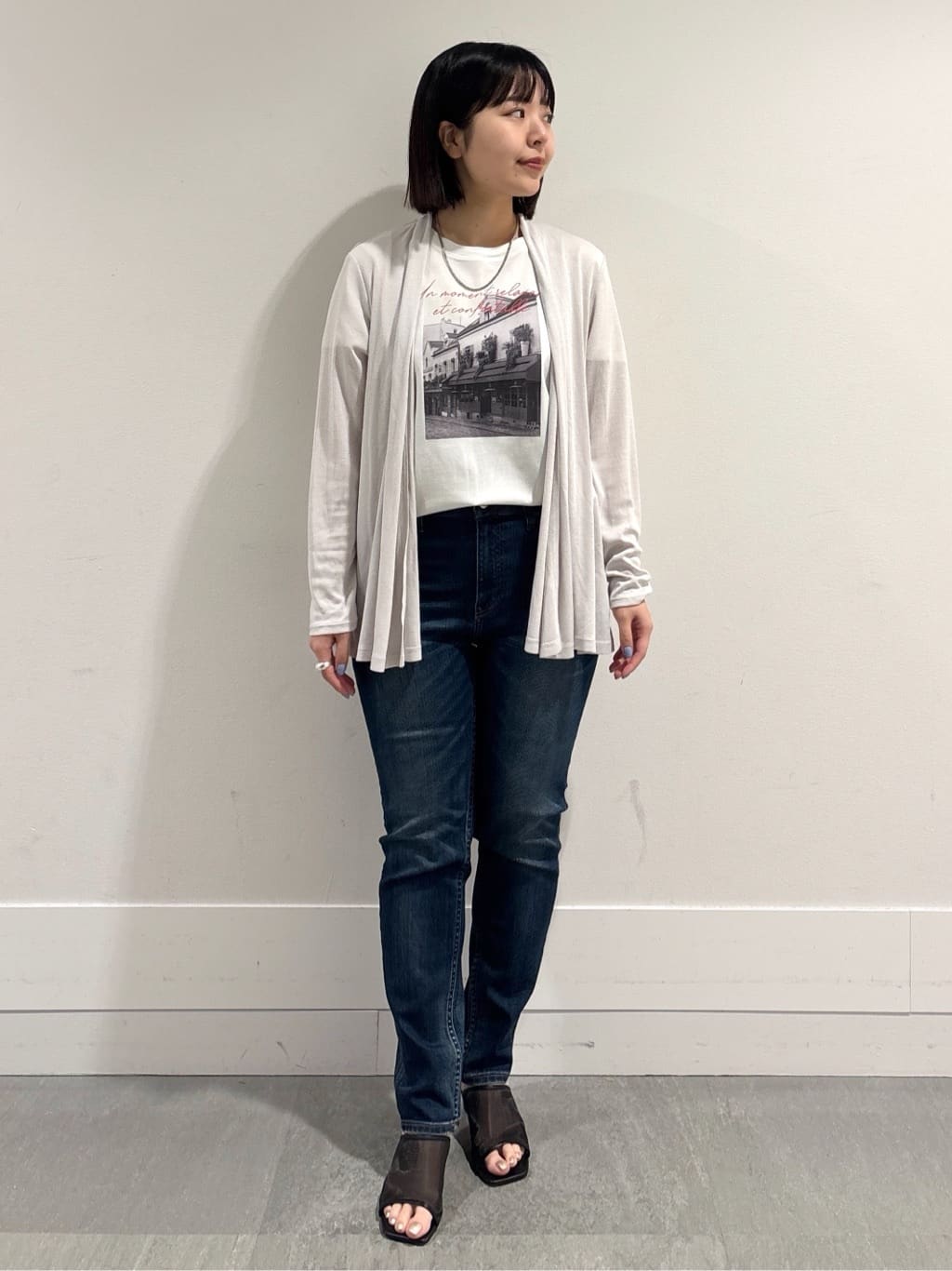モエカさんの「UNTITLED｜◆【接触冷感/UV機能/遮熱】ジャージカーディガン」を使ったコーディネート