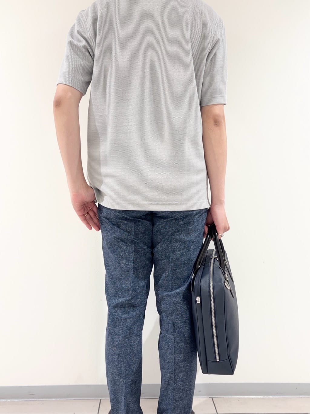 及川さんの「TAKEO KIKUCHI｜【抗菌防臭／9色5サイズ展開】ハニカムメランジ ポロシャツ」を使ったコーディネート