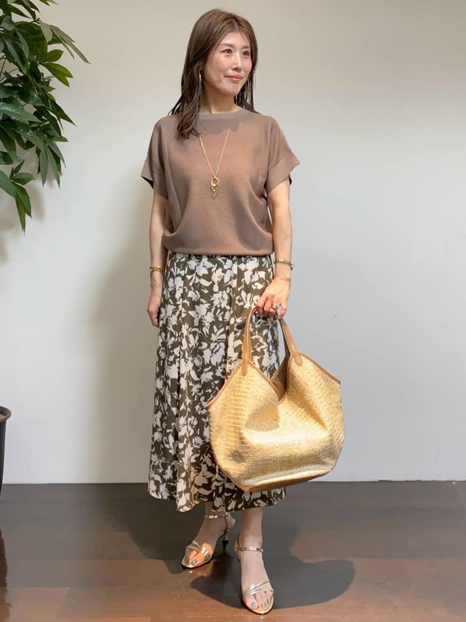 tomoさんの「UNTITLED｜◆ビッグトップネックレス」を使ったコーディネート