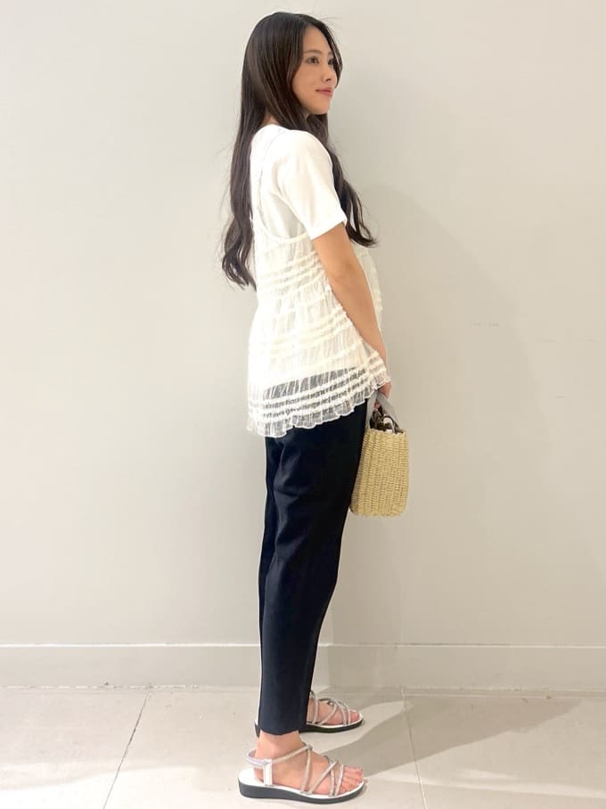 kahoさんの「index｜ストレッチテーパードパンツ【洗濯機洗い可／吸水速乾／防シワ】」を使ったコーディネート