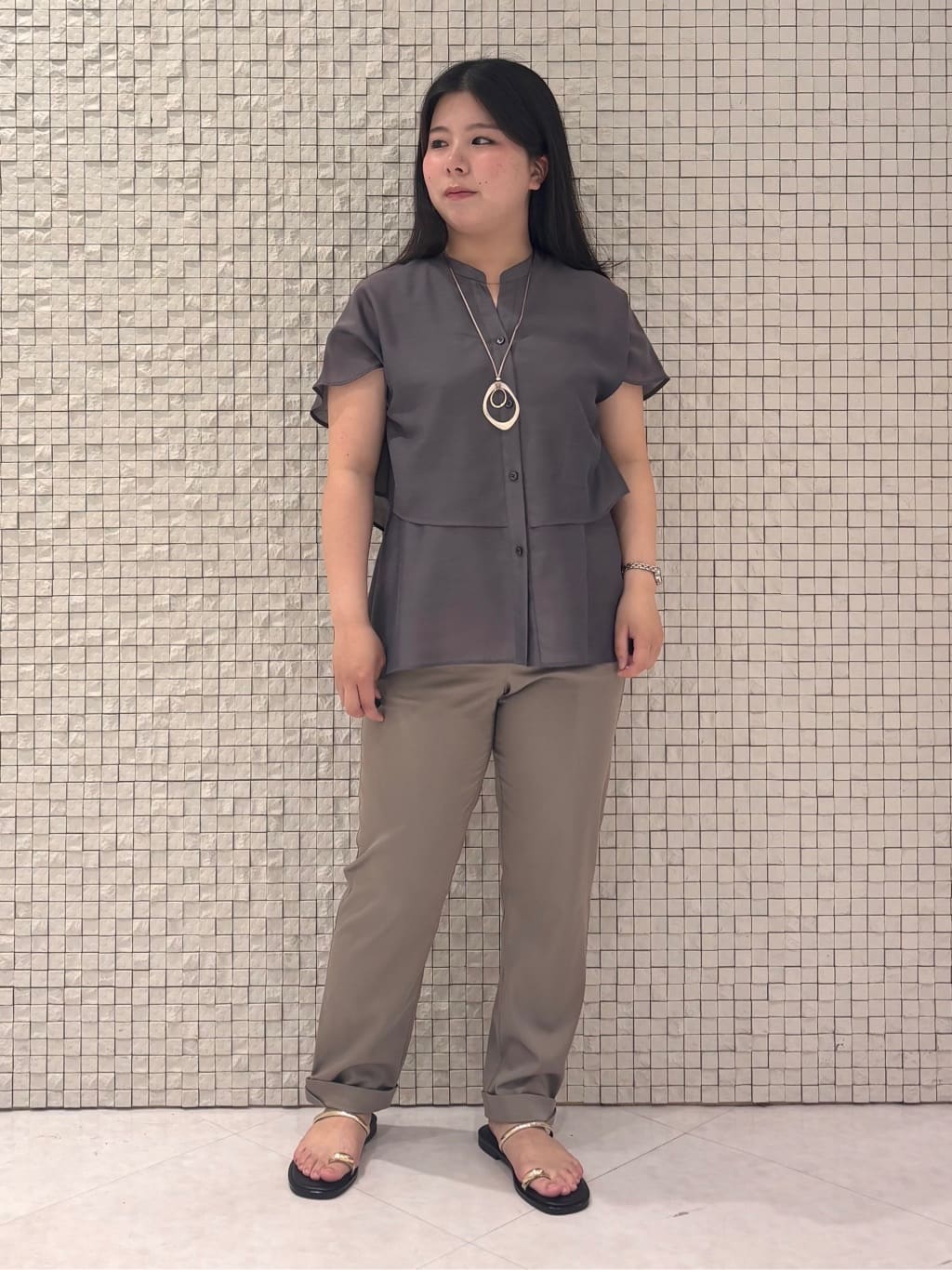 MEGUMIさんの「INDIVI｜」を使ったコーディネート