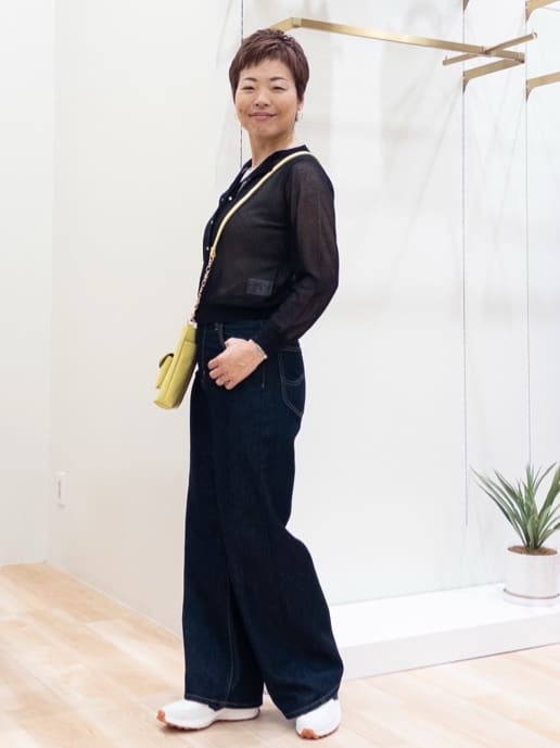 シュウコさんの「grove｜【雑誌掲載】洗えるシアーカーディガン」を使ったコーディネート