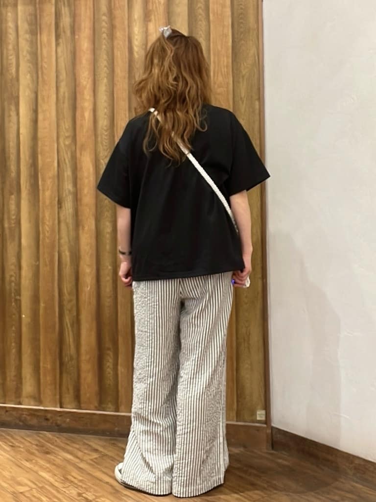 AiAiさんの「SHOO･LA･RUE｜」を使ったコーディネート