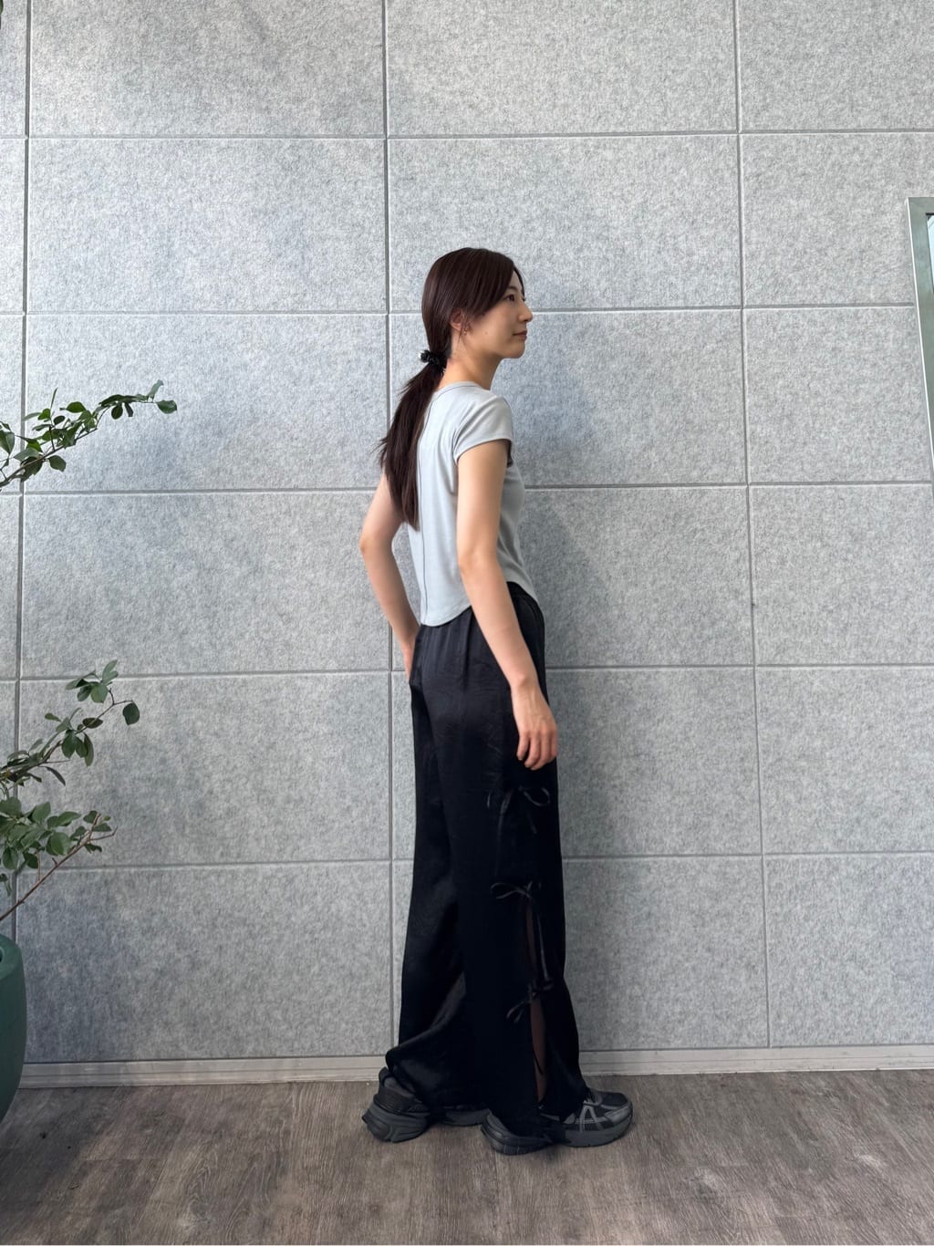 uchi__yamaさんの「CODE A｜compact edge tee」を使ったコーディネート