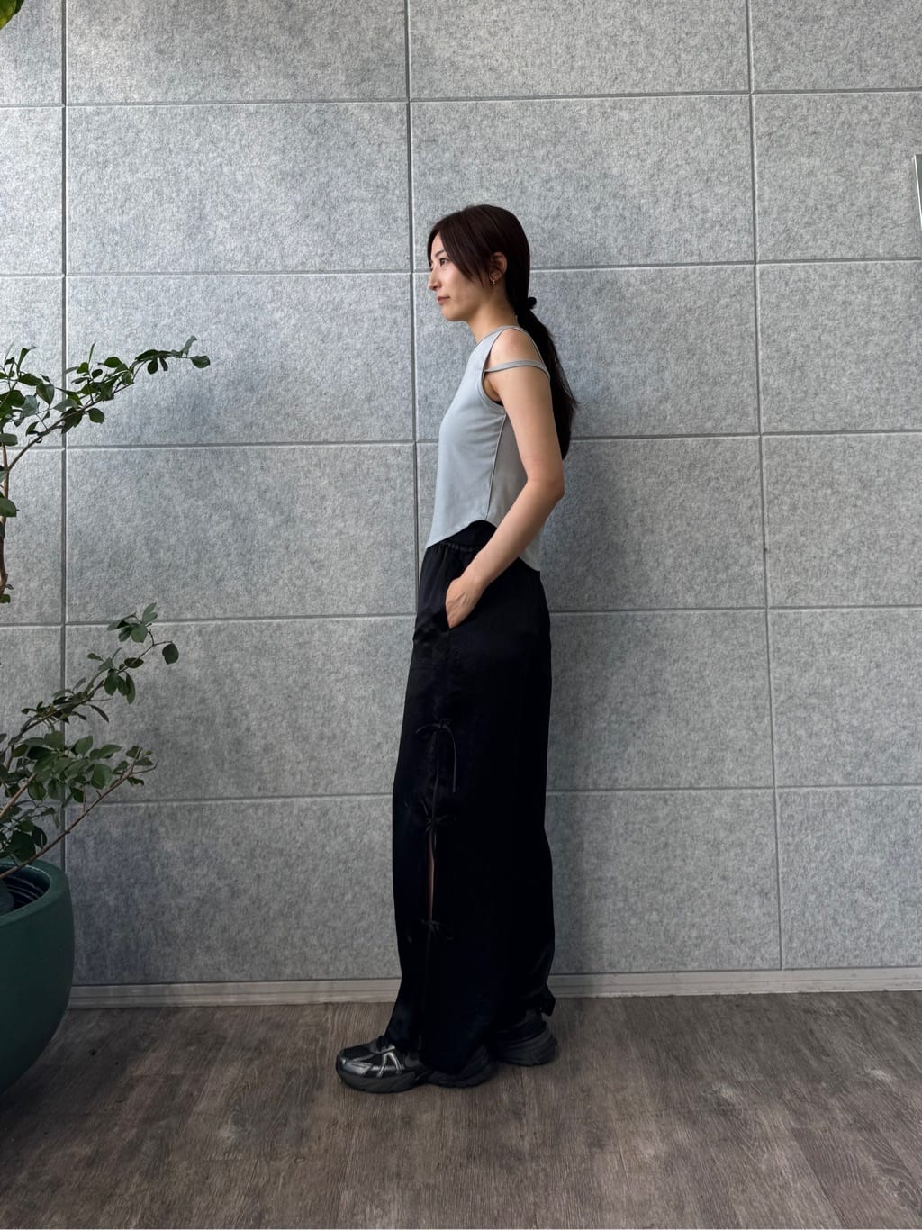 uchi__yamaさんの「CODE A｜compact edge tee」を使ったコーディネート