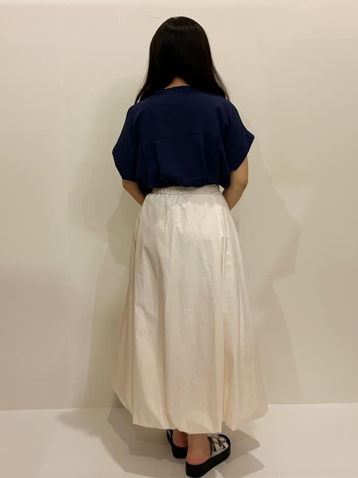 ちゃこさんの「OPAQUE.CLIP｜《7色展開／SS-LLサイズ》ストレッチスキッパーブラウス／セットアップ対応【洗濯機洗い可／防シワ】」を使ったコーディネート