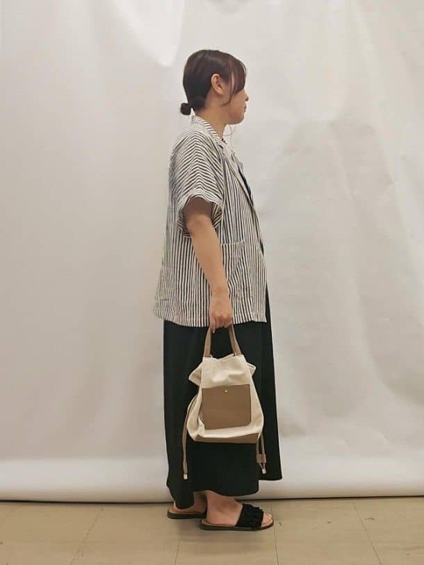 かなさんの「SHOO･LA･RUE｜◆【2WAY】素材コンビトートバッグ」を使ったコーディネート