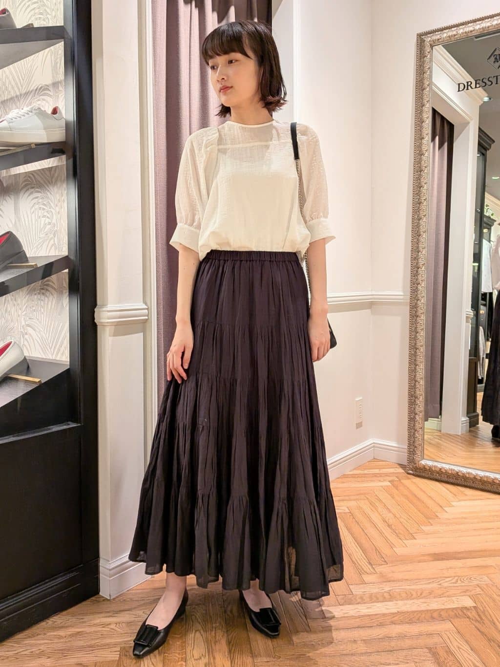 saoriさんの「DRESSTERIOR｜◆洗える/コットンボイルティアードスカート」を使ったコーディネート