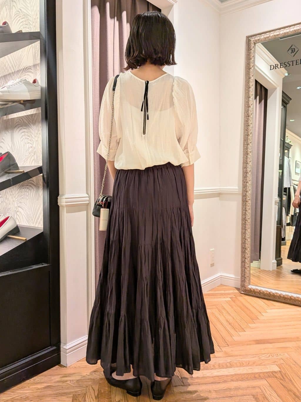 saoriさんの「DRESSTERIOR｜◆洗える/コットンボイルティアードスカート」を使ったコーディネート