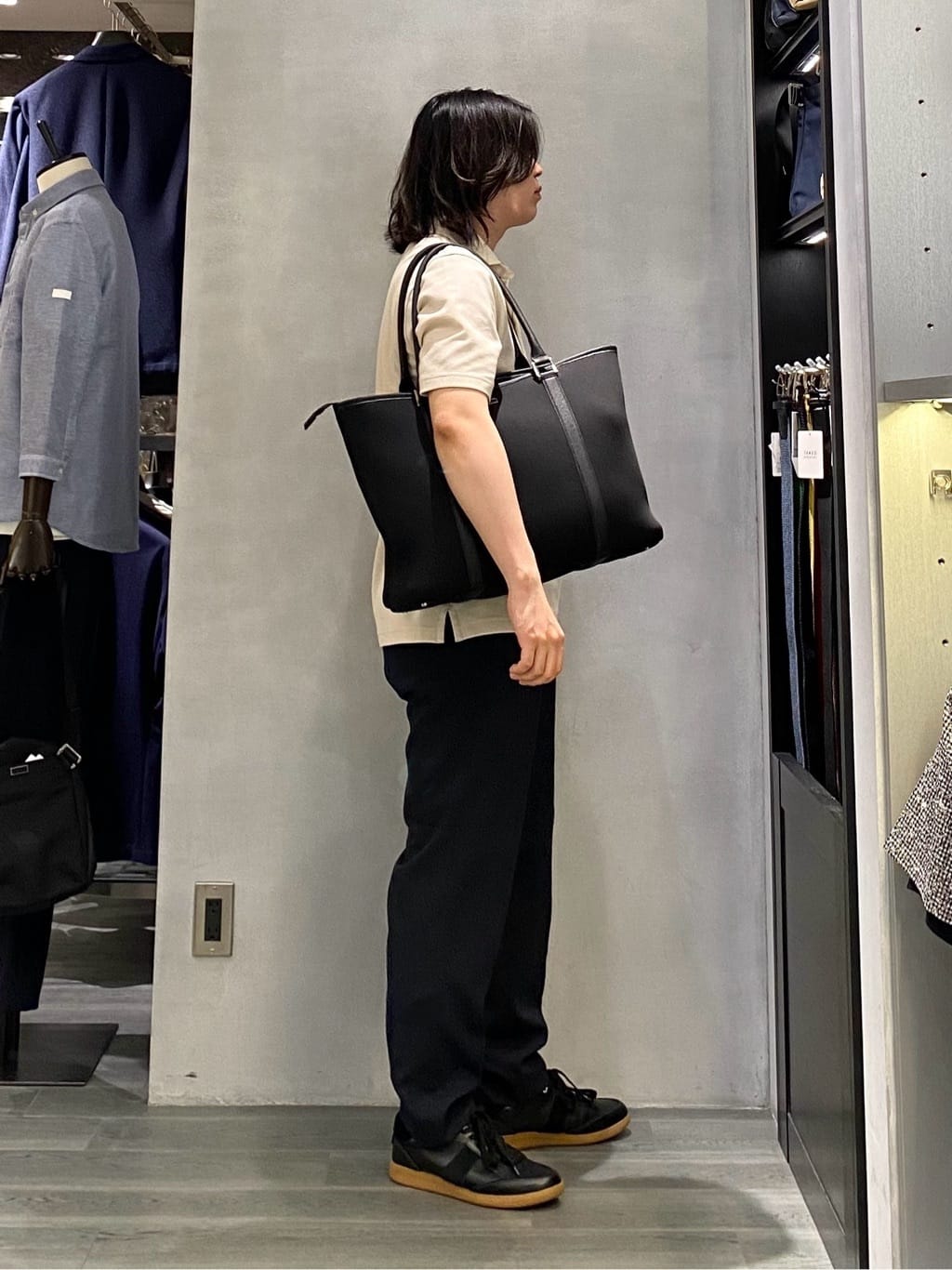 nishiさんの「TAKEO KIKUCHI｜【抗菌防臭／9色5サイズ展開】ハニカムメランジ ポロシャツ」を使ったコーディネート