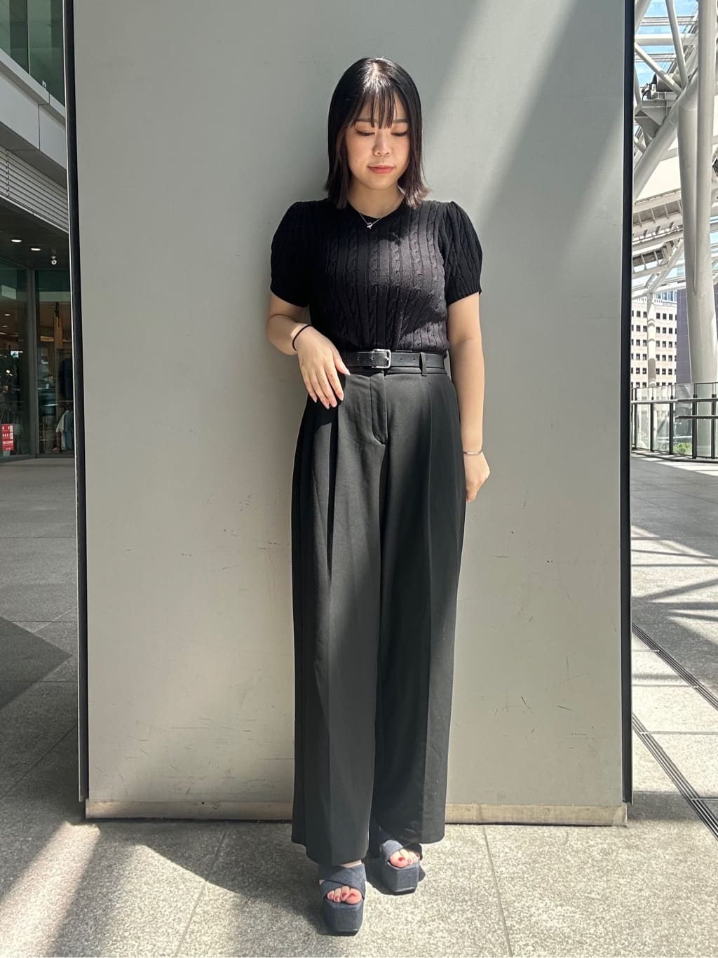 あずみさんの「ESPERANZA｜ラク盛り厚底サンダルⅢ」を使ったコーディネート
