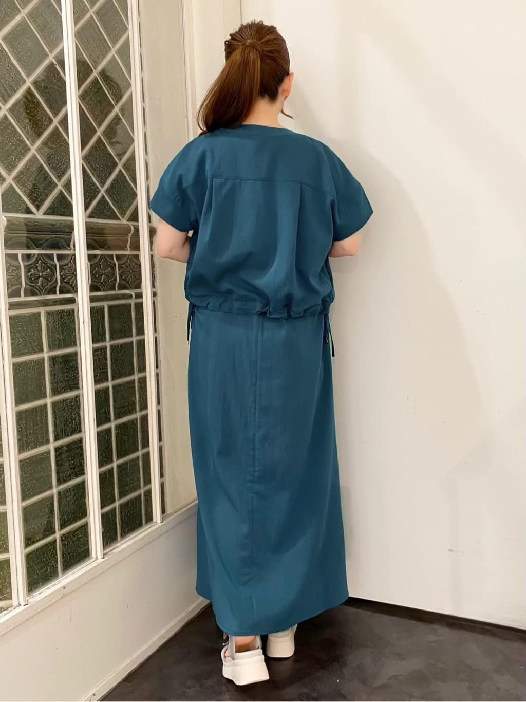 なるみんさんの「grove｜◆【品よく着こなす、大人のワークスタイル】ワークジャケット&times;ワンピースセット」を使ったコーディネート