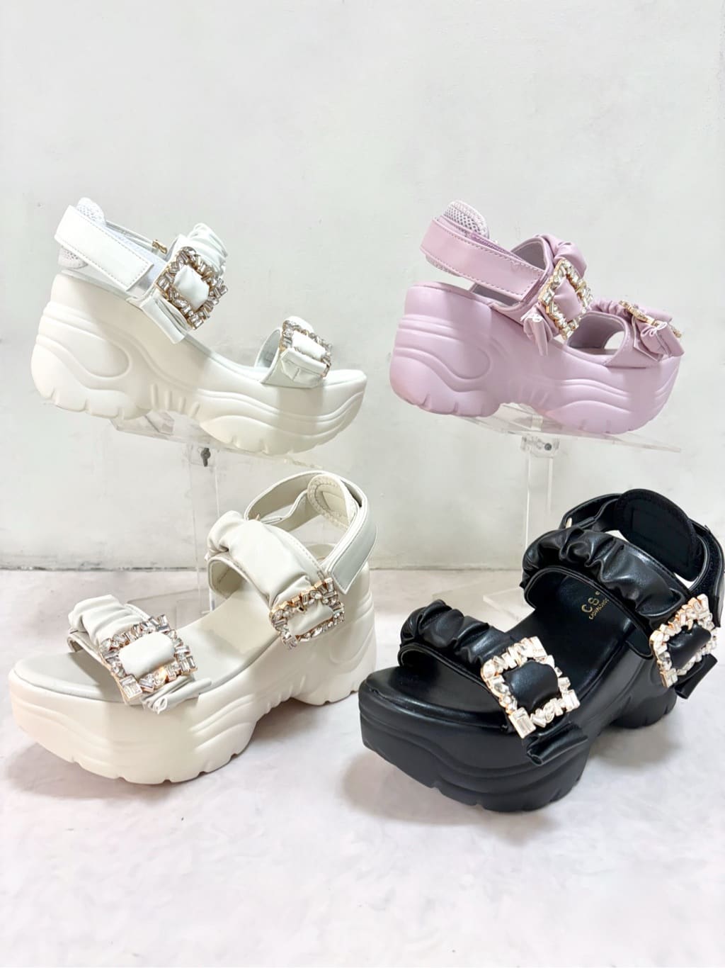 sakiさんの「ESPERANZA｜キルティングバニティ3WAYショルダー」を使ったコーディネート