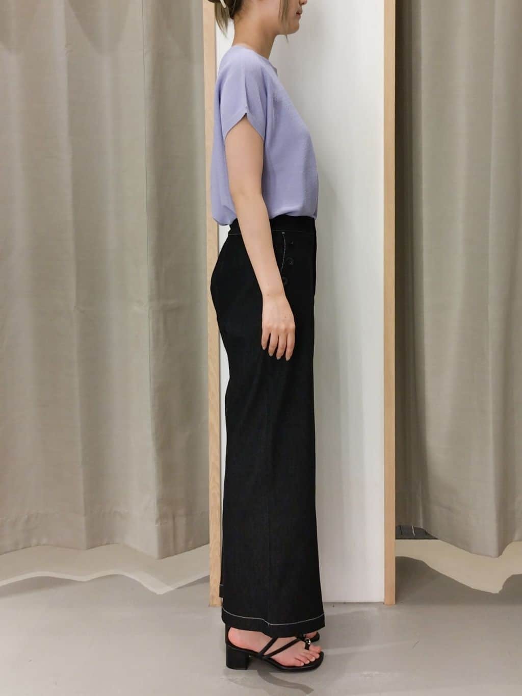 ミリさんの「THE SHOP TK｜【美脚/オ―ルシーズン】デニムマリンパンツ/洗濯機OK」を使ったコーディネート