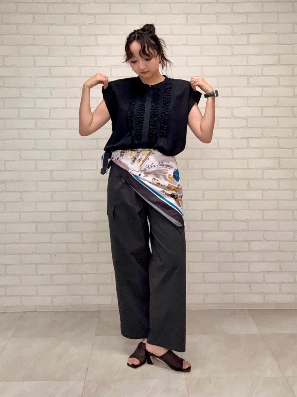 YUKAさんの「UNTITLED｜◆【洗える/スポーティー】ストレートカーゴパンツ」を使ったコーディネート