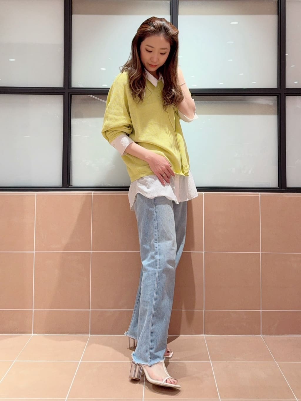 kaoriさんの「ESPERANZA｜チュールメッシュクリアヒールミュール」を使ったコーディネート