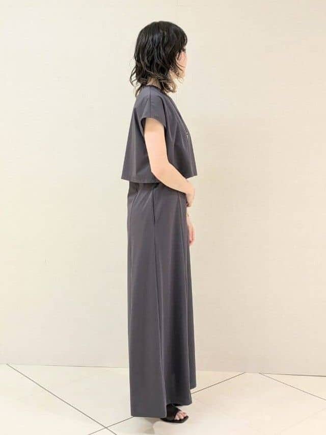 サオリさんの「UNTITLED｜◆【11色展開/コットン100/アンサンブル可能】クルーカーディガン」を使ったコーディネート