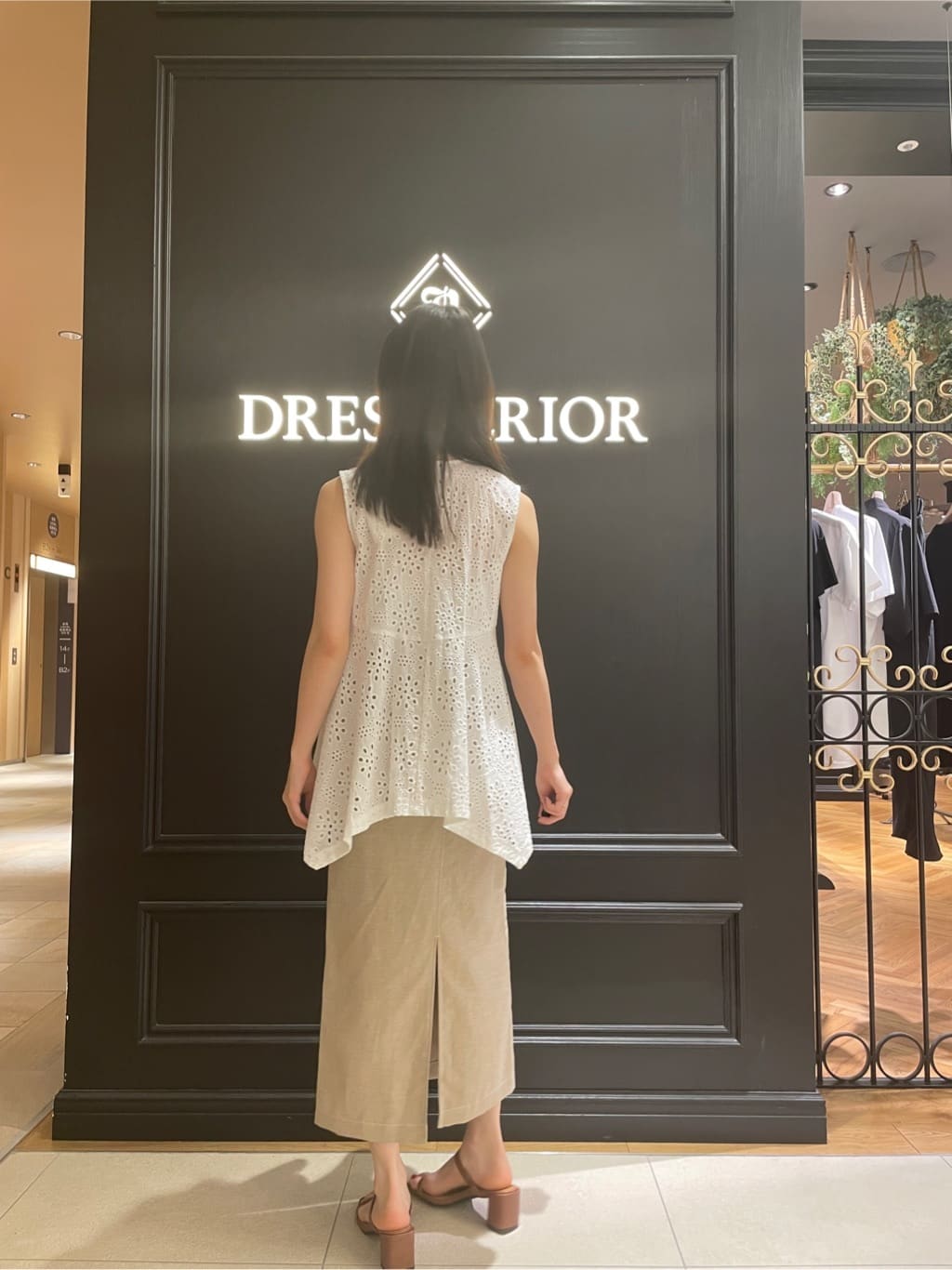 Karinさんの「DRESSTERIOR｜」を使ったコーディネート