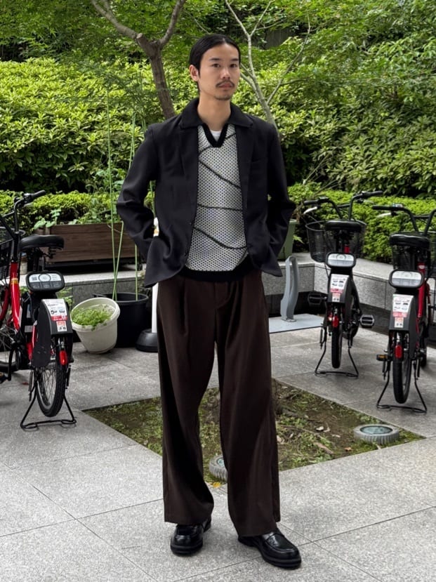 北浦歩大さんの「tk.TAKEO KIKUCHI｜アソートセットアップ」を使ったコーディネート