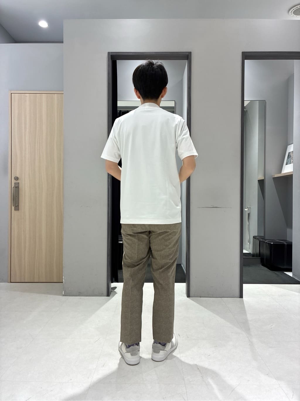 わいずみさんの「TAKEO KIKUCHI｜【抗菌防臭】COOL DOTS（R）ドビープリント パンツ」を使ったコーディネート