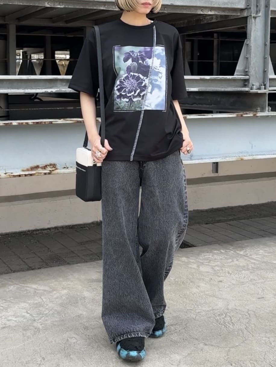 川本葵さんの「tk.TAKEO KIKUCHI｜」を使ったコーディネート