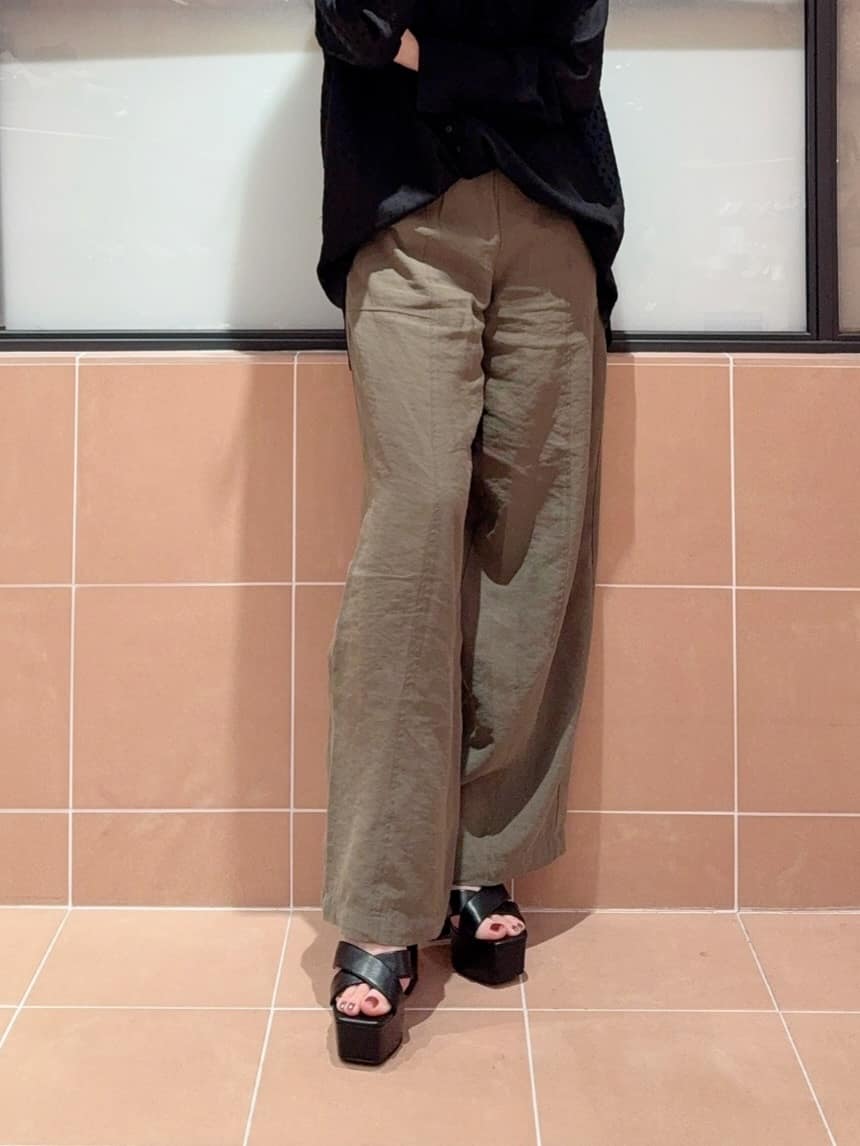 kaoriさんの「ESPERANZA｜ラク盛り厚底サンダルⅢ」を使ったコーディネート
