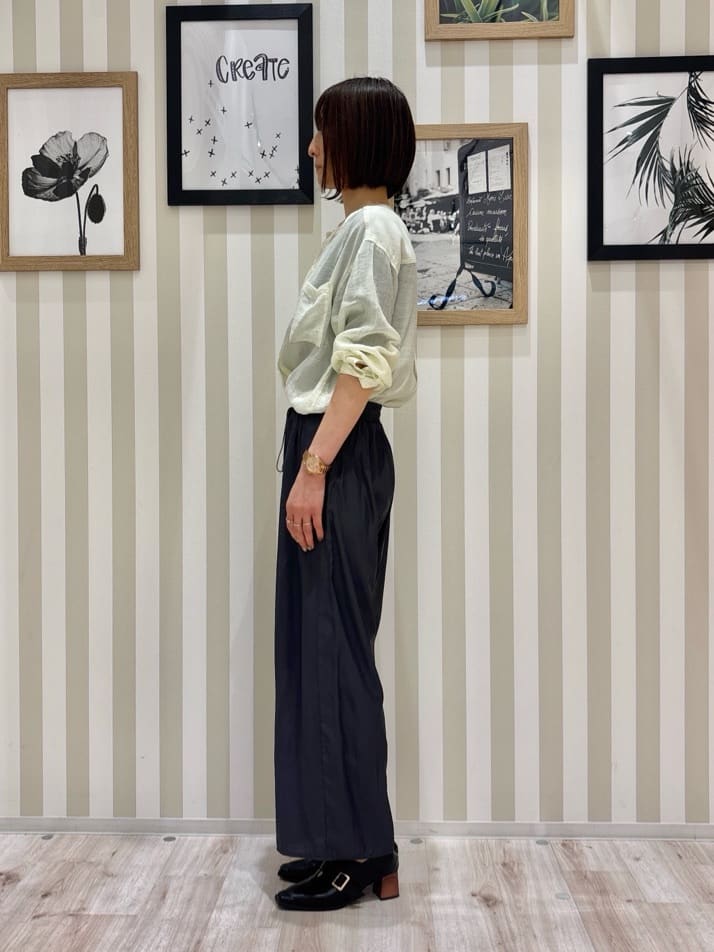 たまごがにさんの「SHOO･LA･RUE｜」を使ったコーディネート