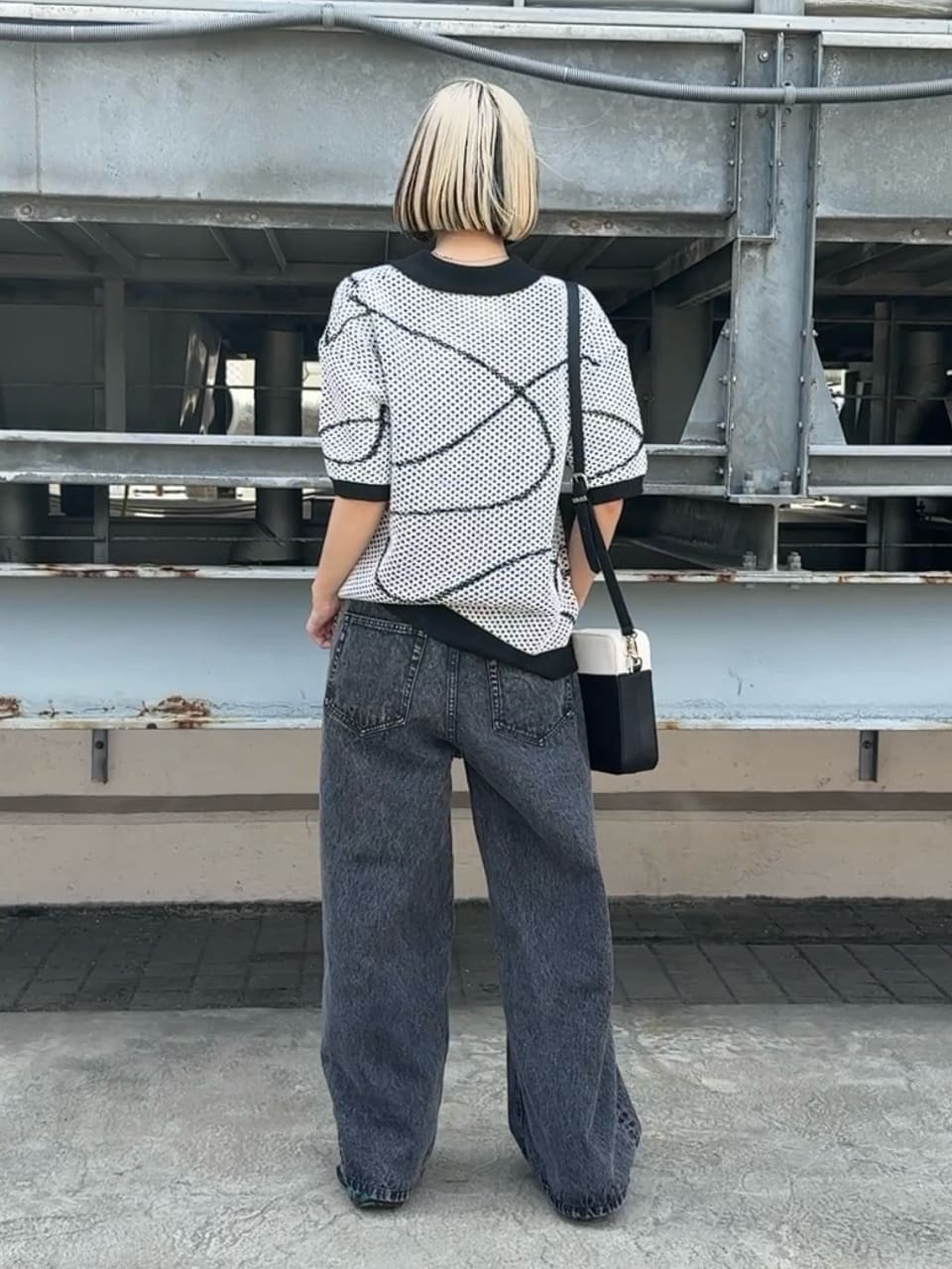 川本葵さんの「tk.TAKEO KIKUCHI｜」を使ったコーディネート