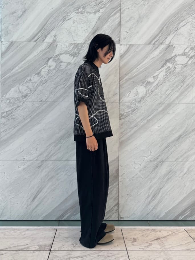 simさんの「tk.TAKEO KIKUCHI｜◆ラインアートニットポロ」を使ったコーディネート