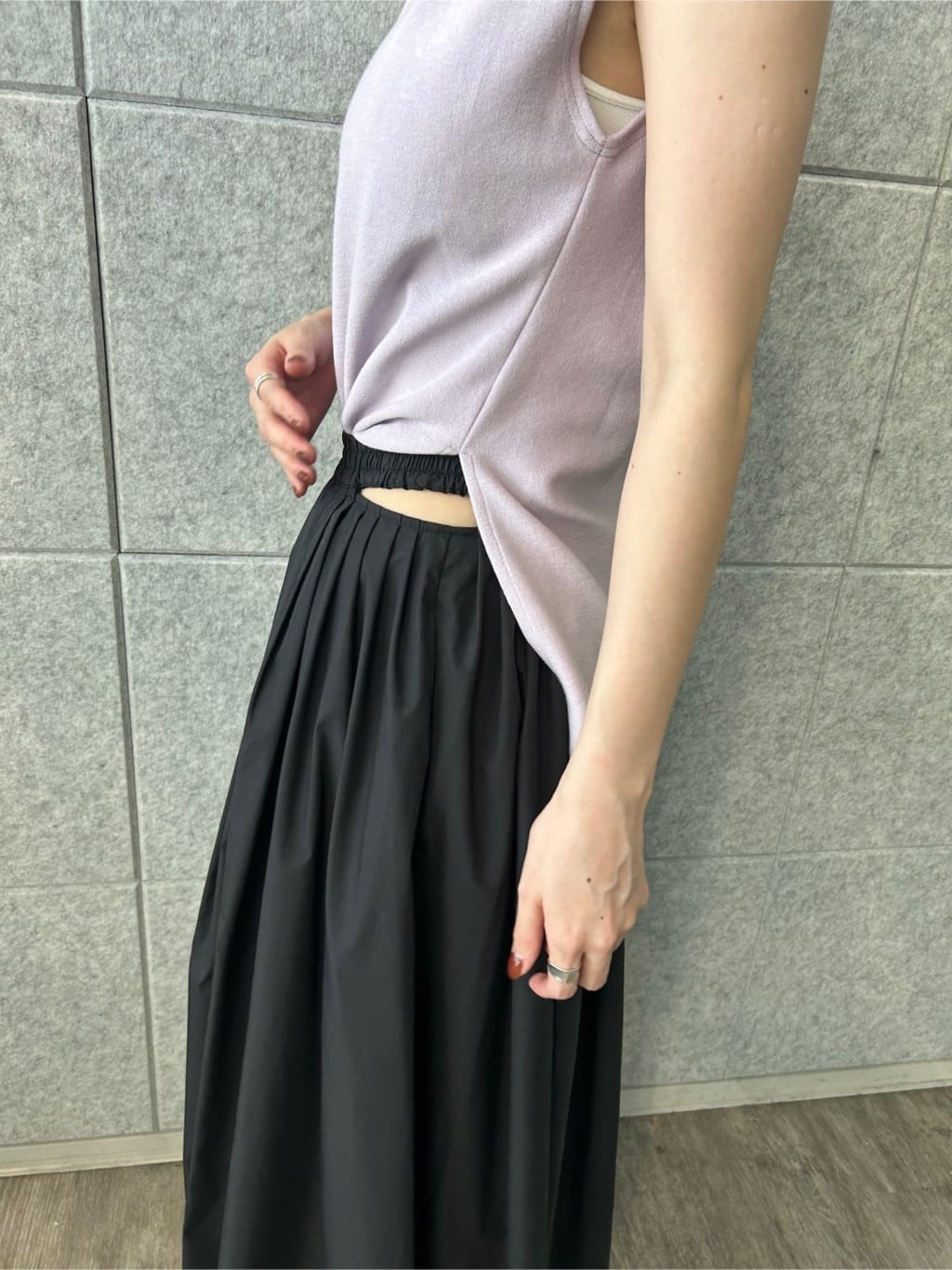 honoka Aさんの「CODE A｜pile cutout tee」を使ったコーディネート