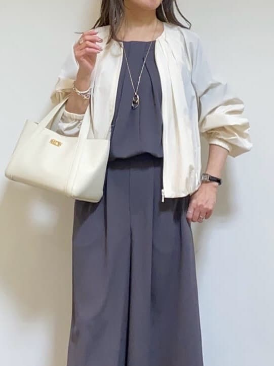 tomoさんの「UNTITLED｜ライトダブルリングネックレス」を使ったコーディネート