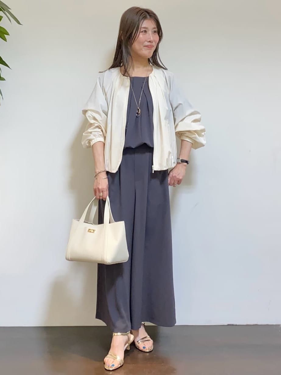 tomoさんの「UNTITLED｜ライトダブルリングネックレス」を使ったコーディネート