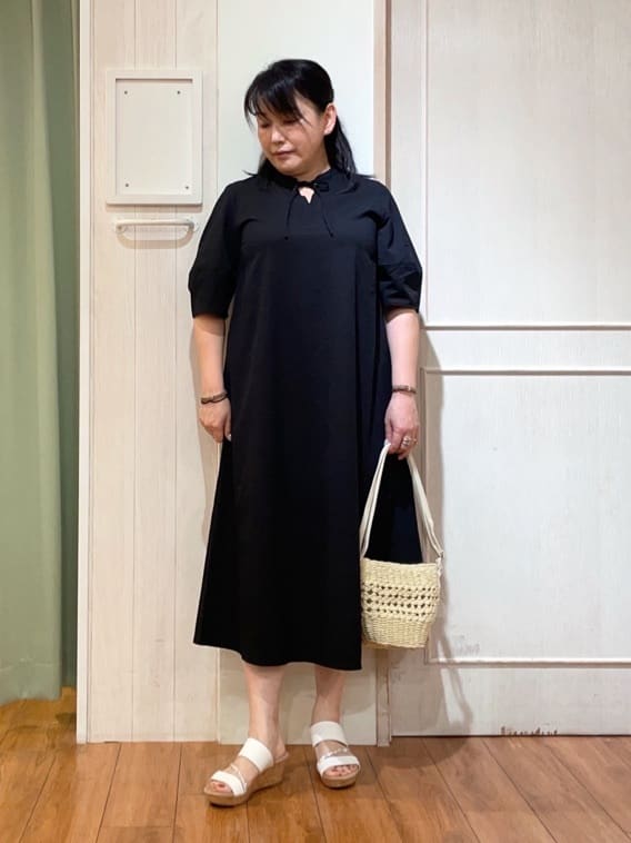 ke-yさんの「SHOO･LA･RUE｜◆一枚で着映え お袖ランタンワンピース」を使ったコーディネート