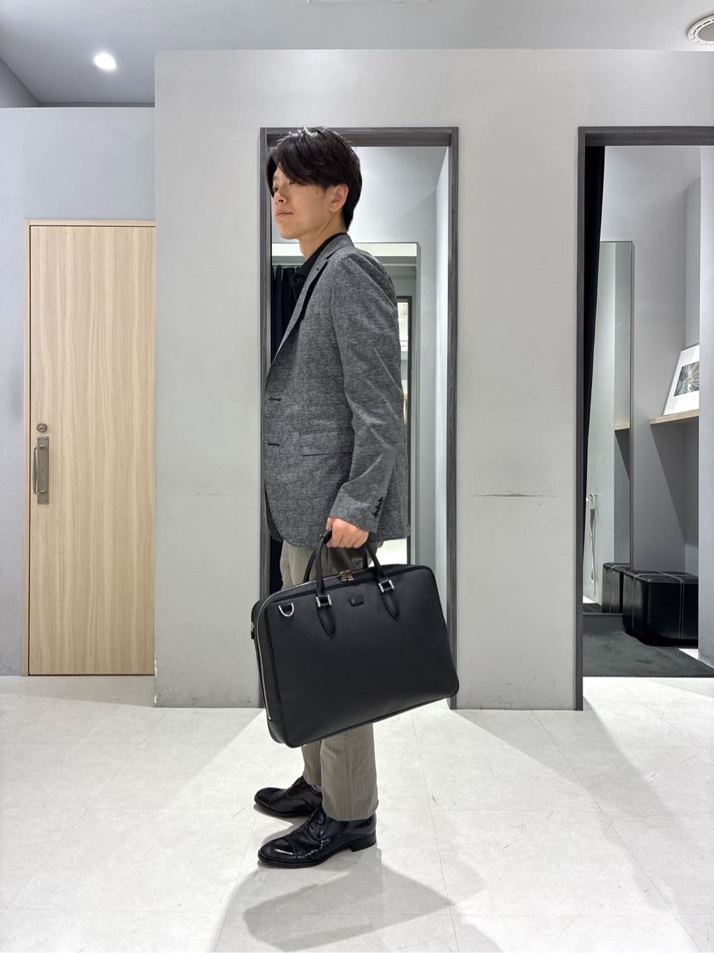 わいずみさんの「TAKEO KIKUCHI｜【抗菌防臭】COOL DOTS（R）ドビープリント ジャケット」を使ったコーディネート