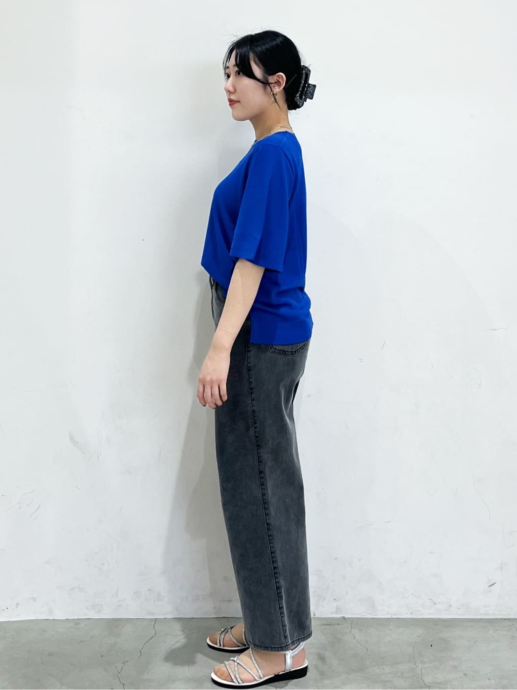 Erinaさんの「OPAQUE.CLIP｜◆《6色展開／S-LLサイズ》フレアスリーブニット【UV／接触冷感／抗ピル／洗濯機洗い可】」を使ったコーディネート