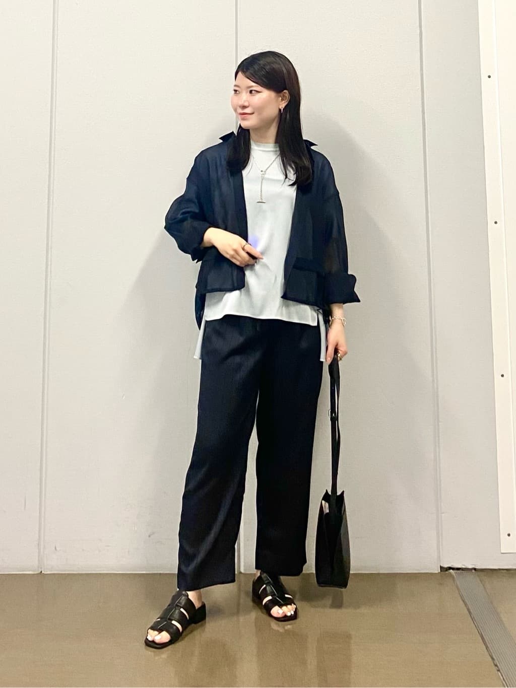 misakiさんの「INDIVI｜【バックシャン】デザインTブラウス」を使ったコーディネート