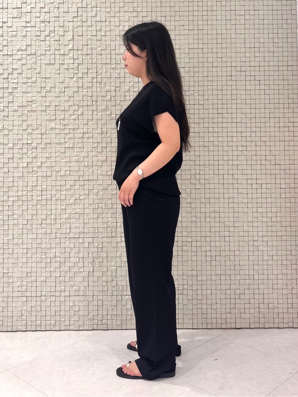 MEGUMIさんの「INDIVI｜」を使ったコーディネート
